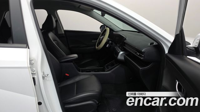 Hyundai Kona 2023 — photo 11