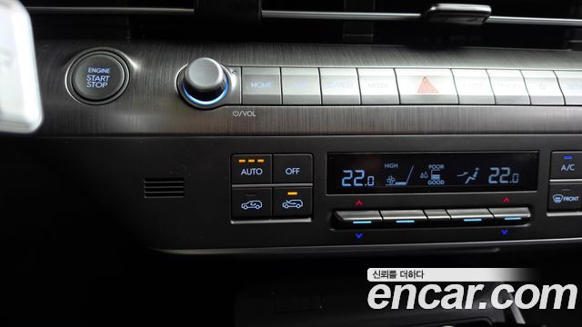 Hyundai Kona 2023 — photo 17