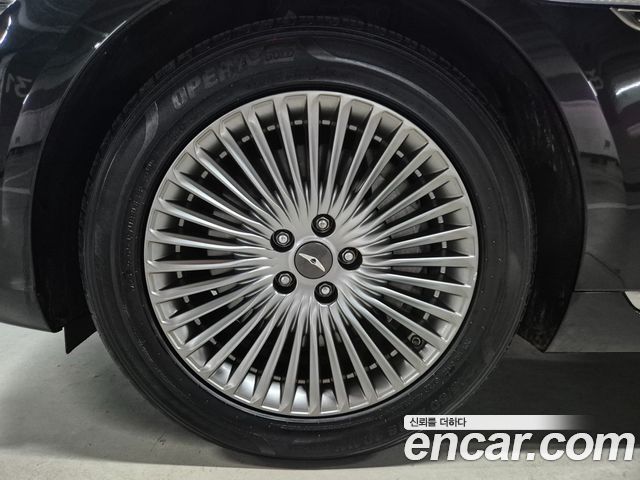 Genesis G90 2019 — photo 5