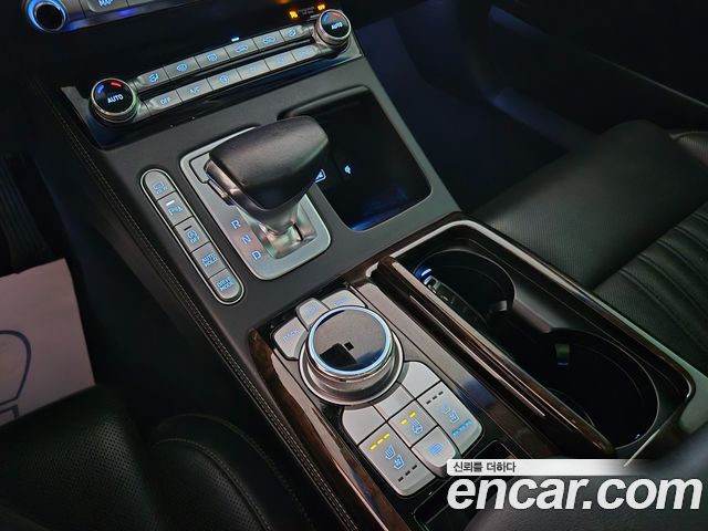 Genesis G90 2019 — photo 9