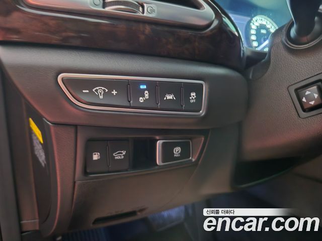 Genesis G90 2019 — photo 12