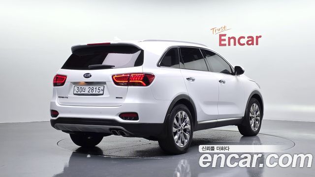 Kia Sorento 2019 — photo 2