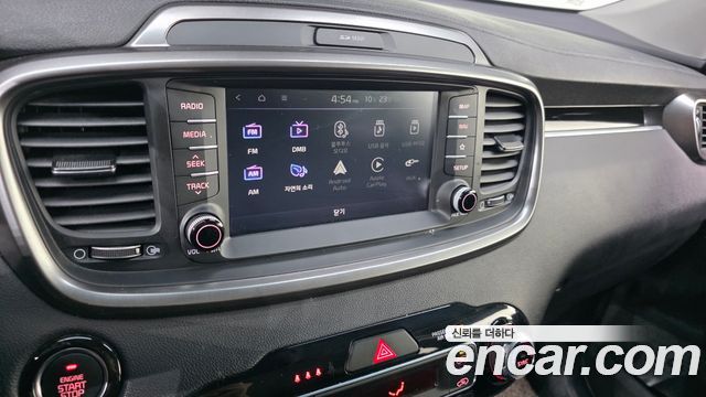 Kia Sorento 2019 — photo 21