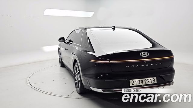 Hyundai Grandeur 2023 — photo 2