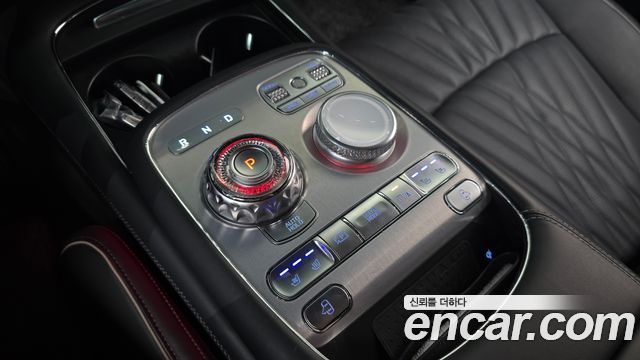 Genesis G90 2023 — photo 9