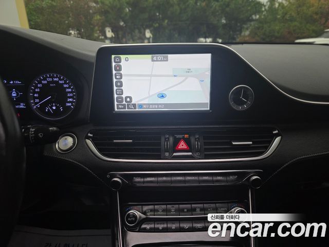 Hyundai Grandeur 2017 — photo 10