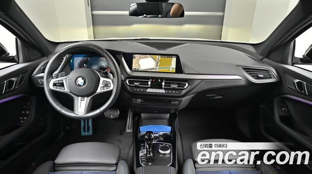 BMW 1-Series 2024 — photo 7
