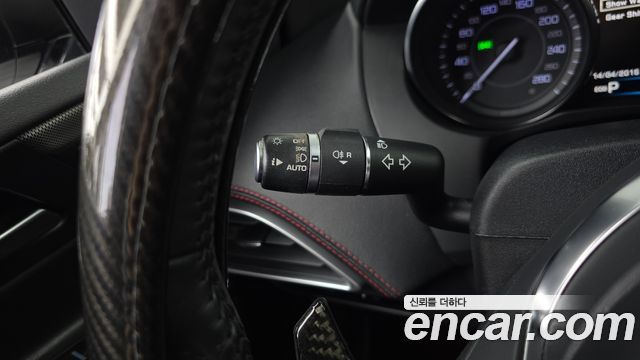 Jaguar XE 2016 — photo 34