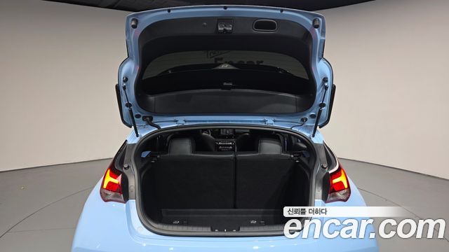 Hyundai Veloster 2020 — photo 26