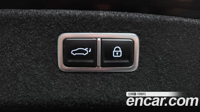 Genesis G80 2022 — photo 23