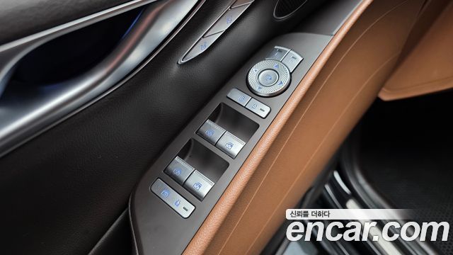 Genesis G80 2022 — photo 26