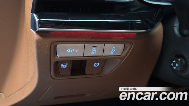 Genesis G80 2022 — photo 28