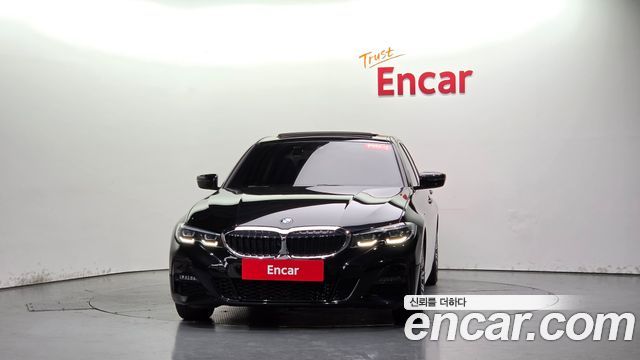 BMW 3-Series 2022 — photo 3