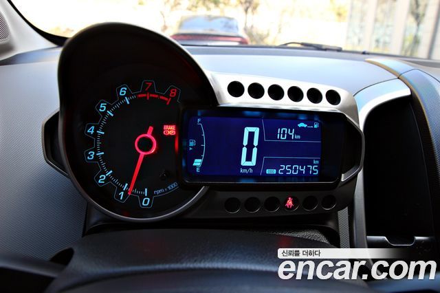 Chevrolet Korea Aveo 2012 — photo 6