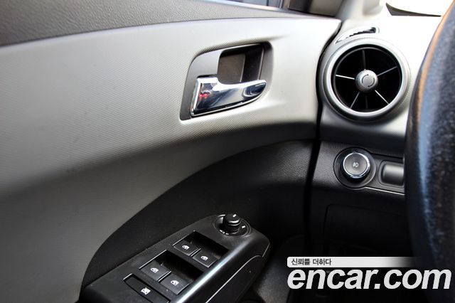 Chevrolet Korea Aveo 2012 — photo 12