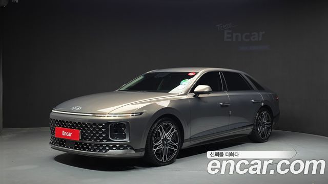 Hyundai Grandeur 2023 — photo 1