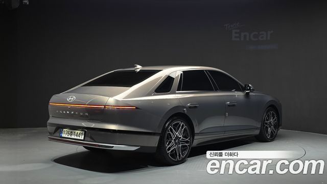 Hyundai Grandeur 2023 — photo 2