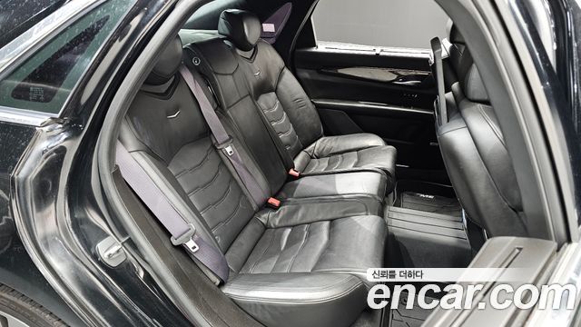 Cadillac CT6 2017 — photo 11