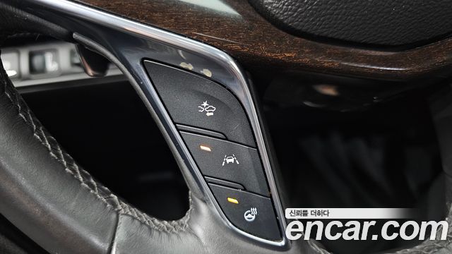 Cadillac CT6 2017 — photo 17