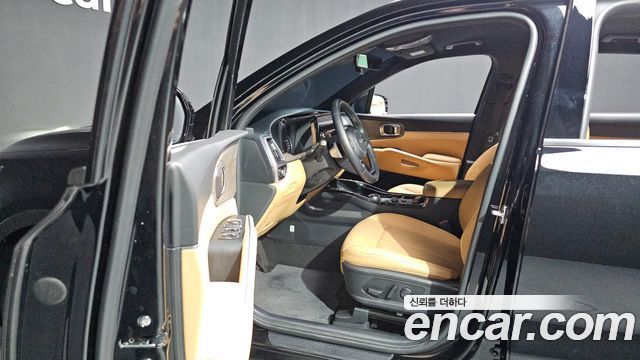 Kia Sorento 2023 — photo 13