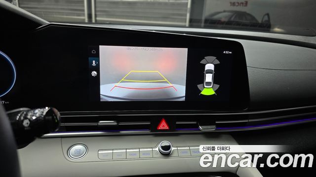 Hyundai AVANTE 2022 — photo 16