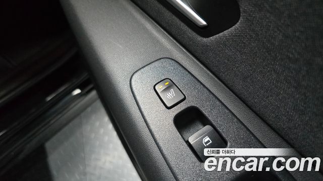 Hyundai AVANTE 2022 — photo 19