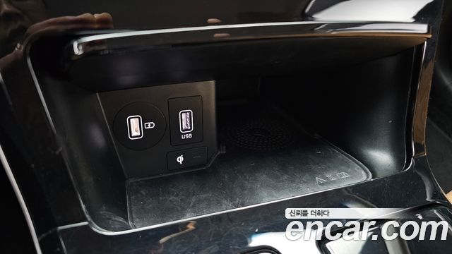 Kia K7 2020 — photo 26