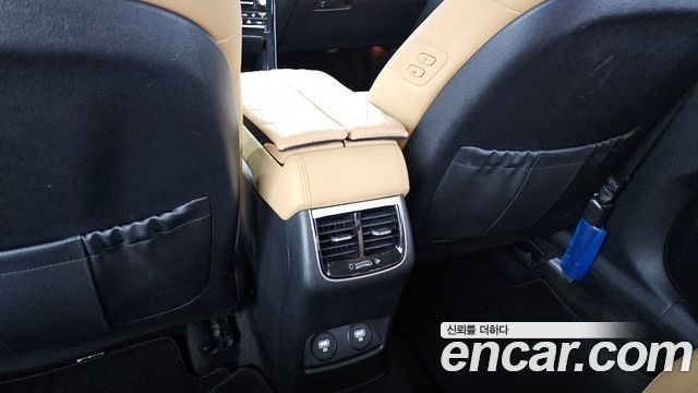 Kia K7 2020 — photo 28
