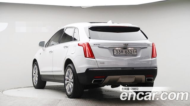 Cadillac XT5 2019 — photo 2