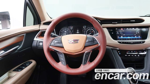 Cadillac XT5 2019 — photo 13