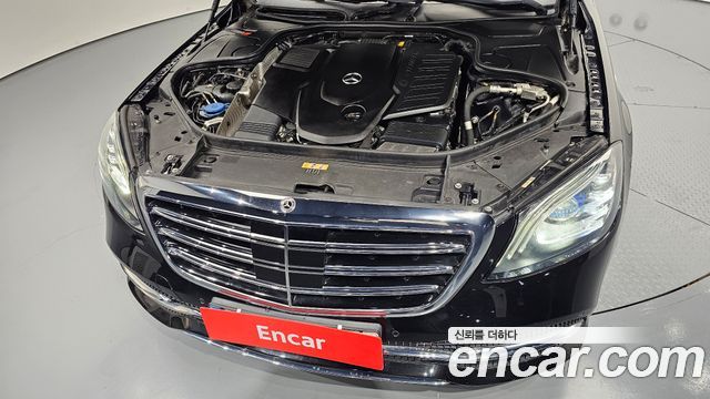 Mercedes-Benz S-Class 2019 — photo 6
