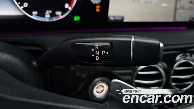 Mercedes-Benz S-Class 2019 — photo 12