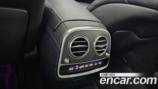 Mercedes-Benz S-Class 2019 — photo 23