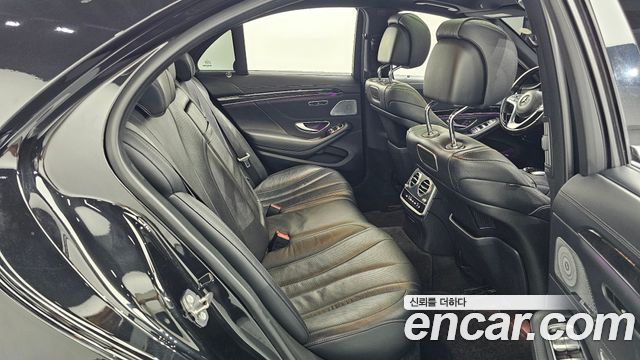 Mercedes-Benz S-Class 2019 — photo 16