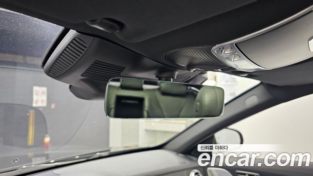 Mercedes-Benz S-Class 2019 — photo 27