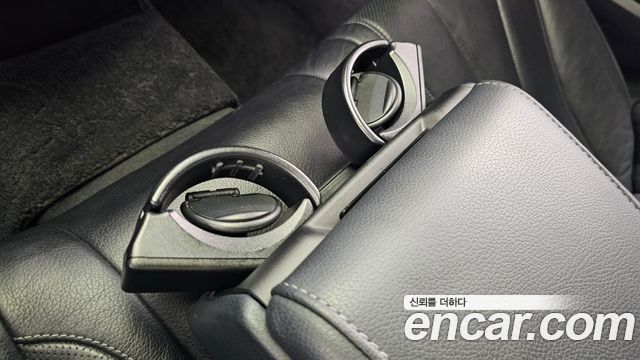 Mercedes-Benz S-Class 2019 — photo 32