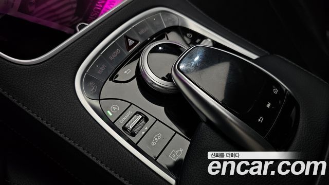 Mercedes-Benz S-Class 2019 — photo 33