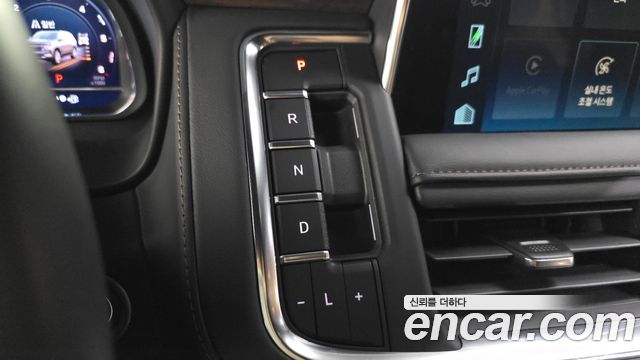 Chevrolet Korea Tahoe 2023 — photo 12