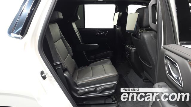 Chevrolet Korea Tahoe 2023 — photo 17