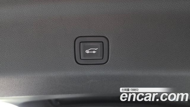 Chevrolet Korea Tahoe 2023 — photo 30