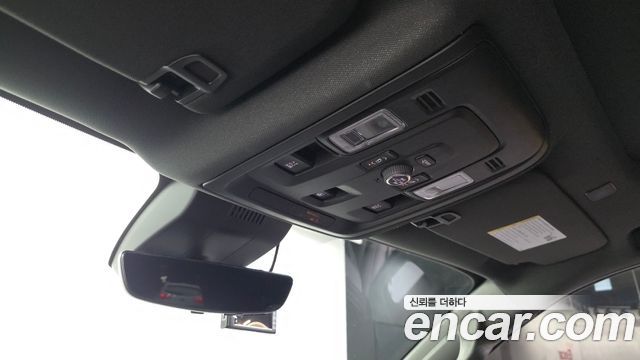 Chevrolet Korea Tahoe 2023 — photo 31