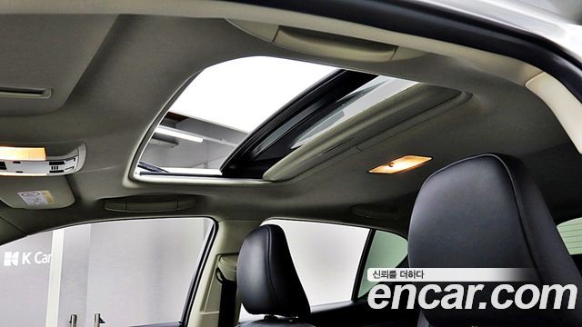 Lexus CT200h 2020 — photo 11