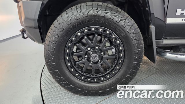 Hummer H3 2010 — photo 5