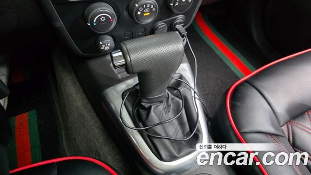 Hummer H3 2010 — photo 9