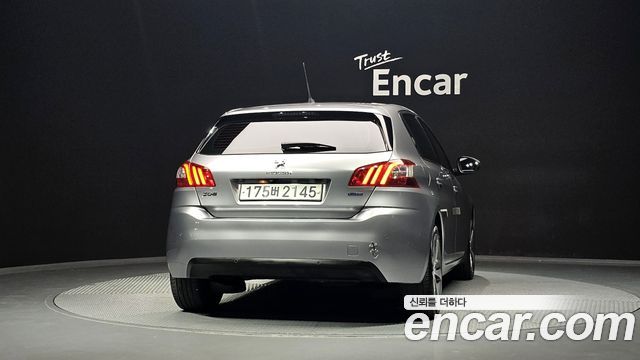 Peugeot 308 2017 — photo 4