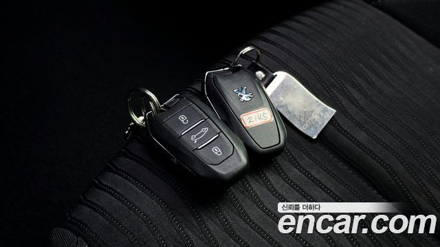 Peugeot 308 2017 — photo 15