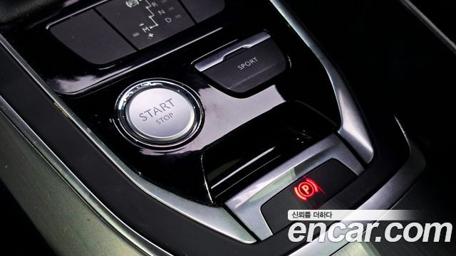 Peugeot 308 2017 — photo 19