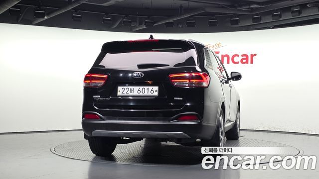 Kia Sorento 2015 — photo 4