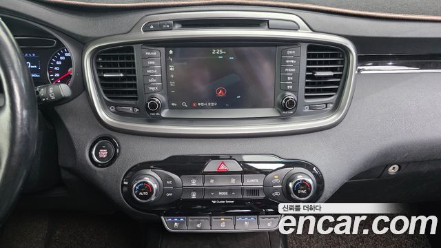 Kia Sorento 2015 — photo 14