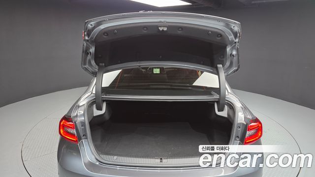 Renault Korea SM6 2017 — photo 20